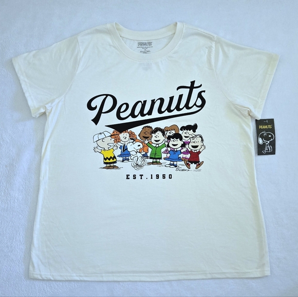 C-Life Group Ltd. Peanuts🥜 Gang Graphic Tee👕 - NWT - Picture 8 of 11